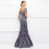 2024 Elegant Old Lavender Lace Mermaid Off Shoulder Sleeve Mother of the Bride Dresses Plunge Neck Wedding Guest Gowns